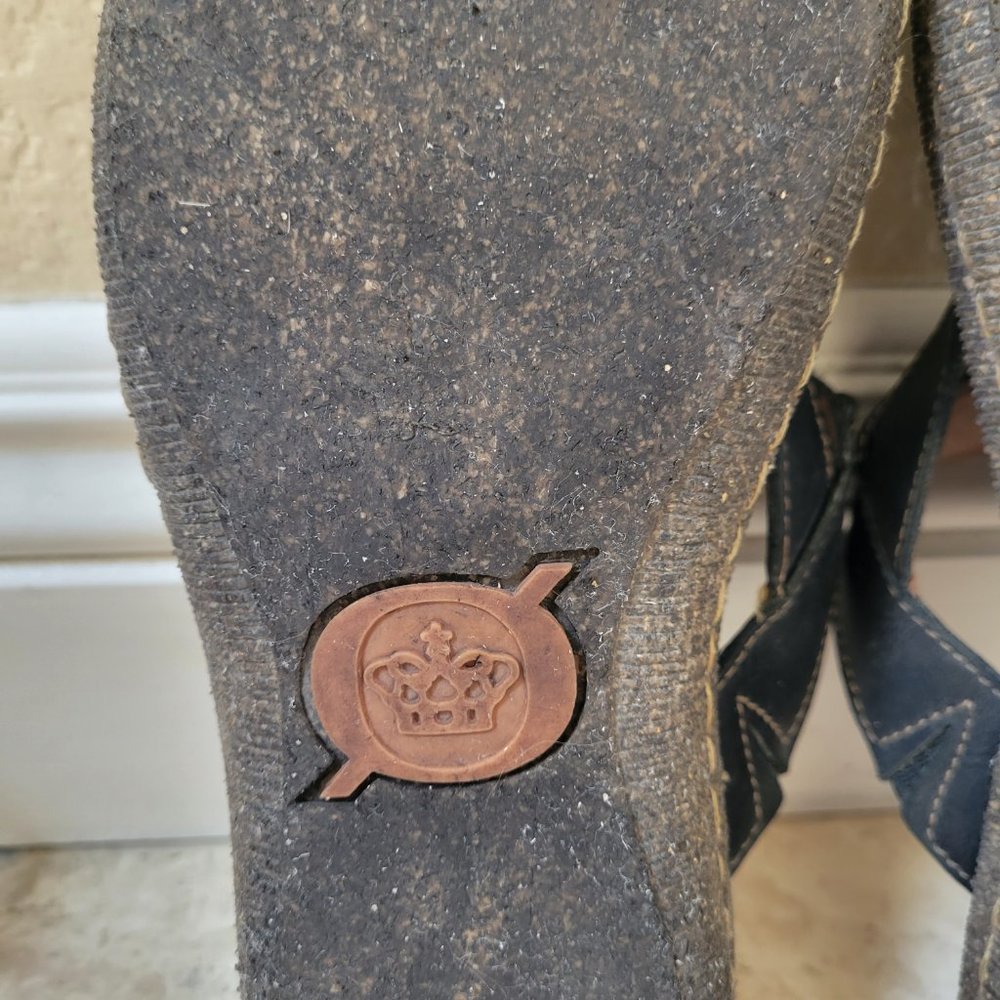 Born Leather Sandals - Size 8 - Picture 14 of 16